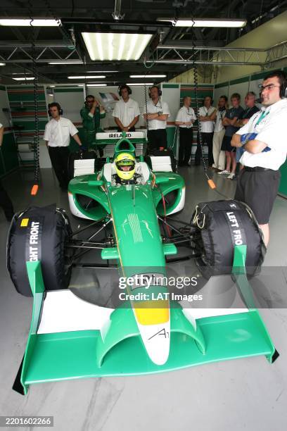 Grand Prix Championship. Round 6, Dubai Autodrome. 9th - 11th December 2005. Ralph Firman , Team Ireland