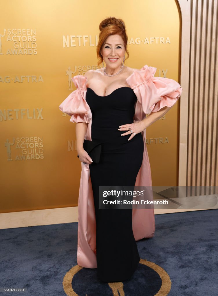 31st Annual Screen Actors Guild Awards - Arrivals