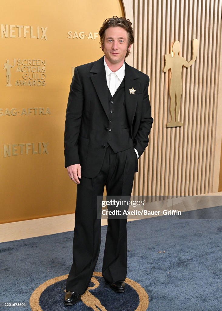 31st Annual Screen Actors Guild Awards - Arrivals