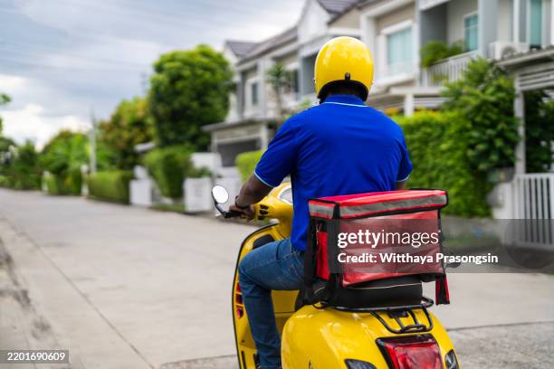 Delivery Driver Rider 1,381 Motorbike Delivery Box Stock Photos, High-Res Pictures, and ...