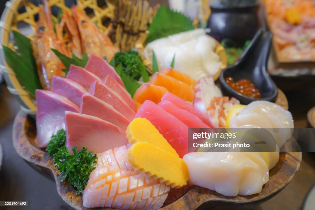 Deluxe Sashimi Platter