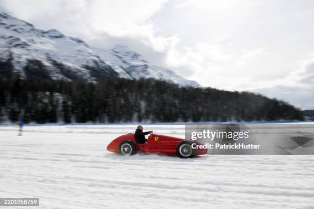 the ice concours international d’elégance de saint-moritz - ferrari photos et images de collection