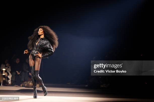 Naomi Campbell walks the runway at the Dsquared2 fashion show during the Milan Fashion Week - Womenswear Fall/Winter 2025/2026 on February 25, 2025...