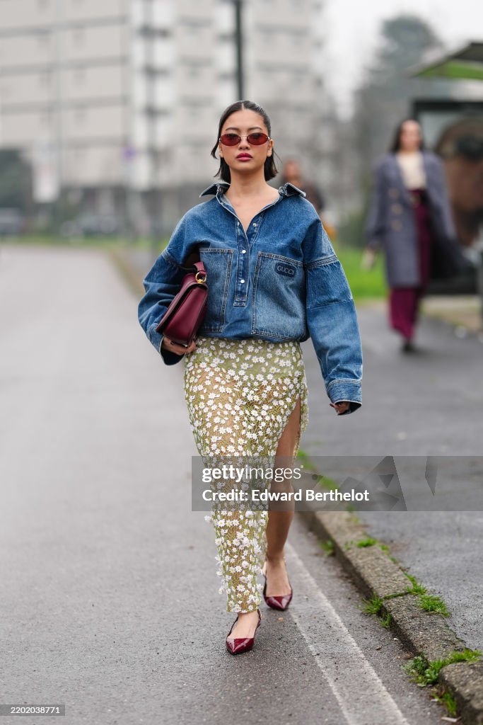 Street Style - Day 1 - Milan Fashion Week - Womenswear Fall/Winter 2025/2026