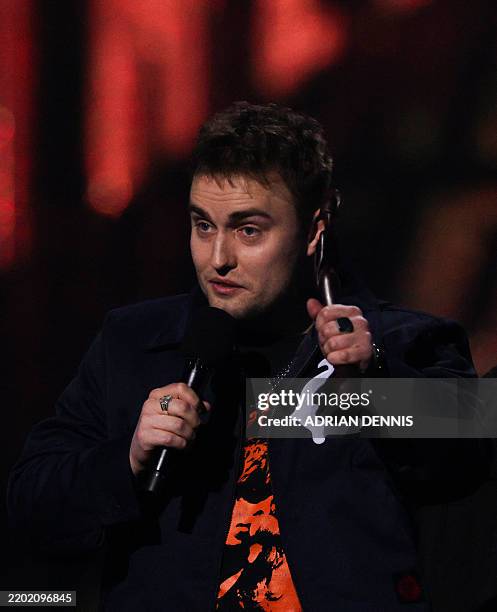 Sam Feder Singer 14,767 Sam Singer Stock Photos, High-Res Pictures, and Images - Getty ...