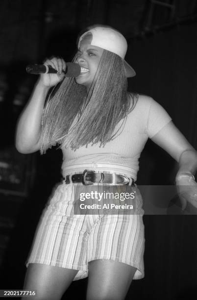 Yoyo Rapper Young 494 Yolanda Yoyo Whitaker Stock Photos, High-Res Pictures, and Images ...