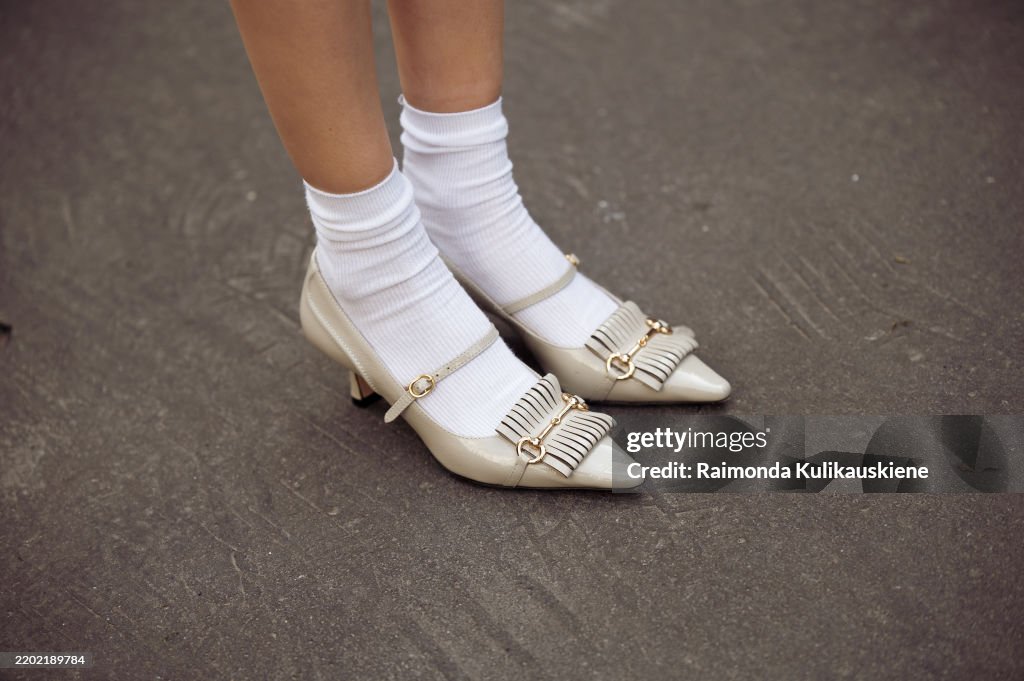 Street Style - Day 2 - Milan Fashion Week - Womenswear Fall/Winter 2025/2026