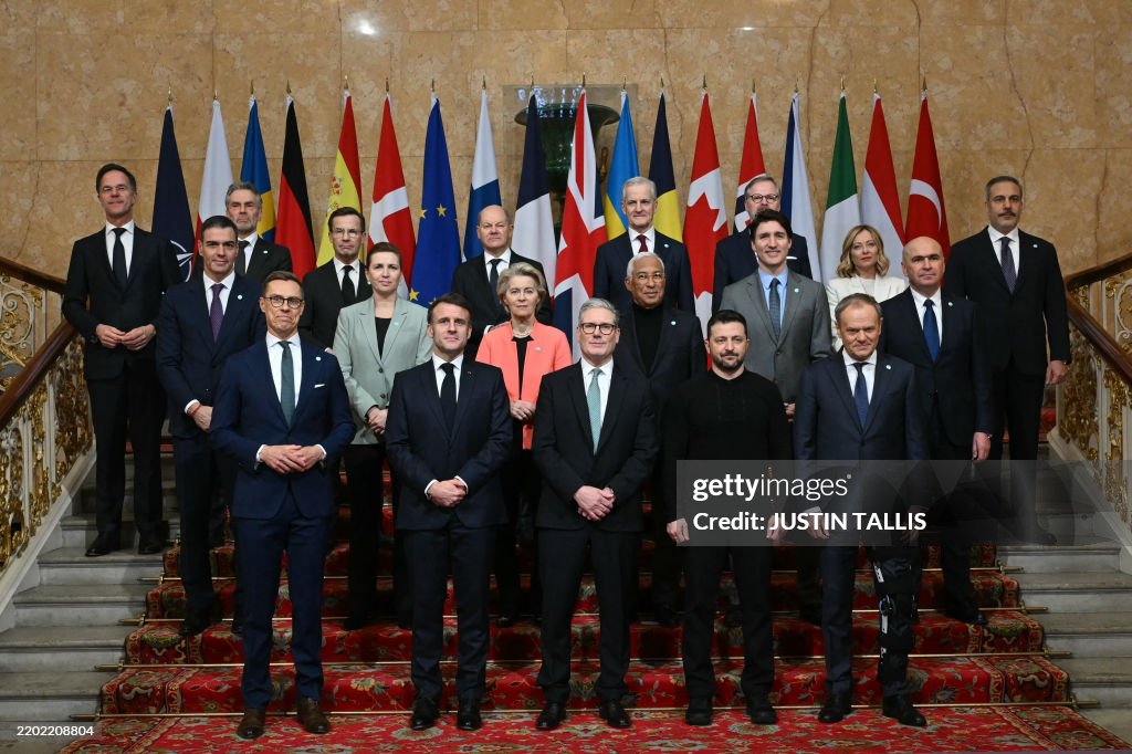 TOPSHOT-BRITAIN-EU-DIPLOMACY-POLITICS-DEFENCE-UKRAINE