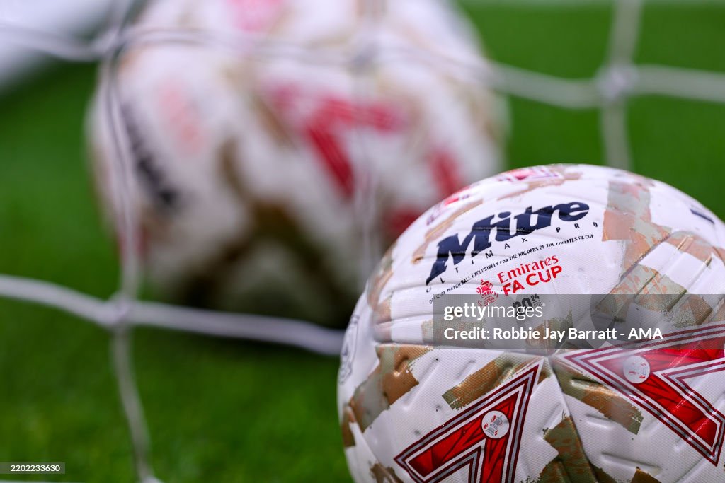 Manchester United v Fulham - Emirates FA Cup Fifth Round