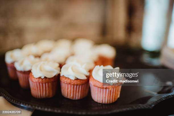 strawberry cupcakes with vanilla swirl frosting - cupcake stock pictures, royalty-free photos & images