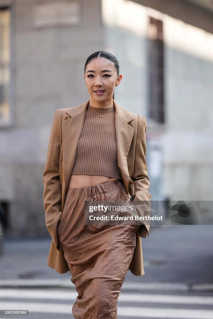 Street Style - Day 3 - Milan Fashion Week - Womenswear Fall/Winter 2025/2026