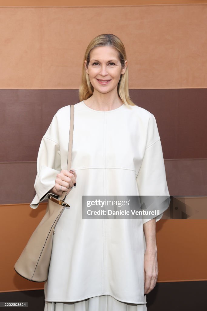 Kelly Rutherford 2025 Kelly Rutherford attends the Tod's fashion show during the Milan ...