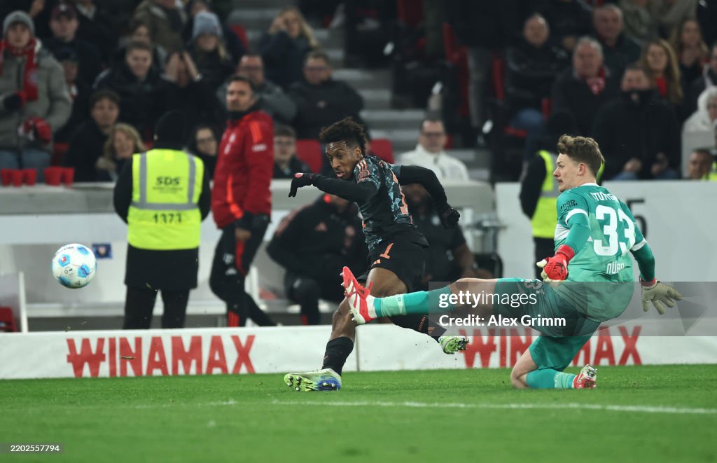 VfB Stuttgart v FC Bayern München - Bundesliga