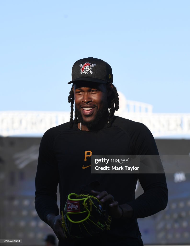 Pittsburgh Pirates v New York Yankees