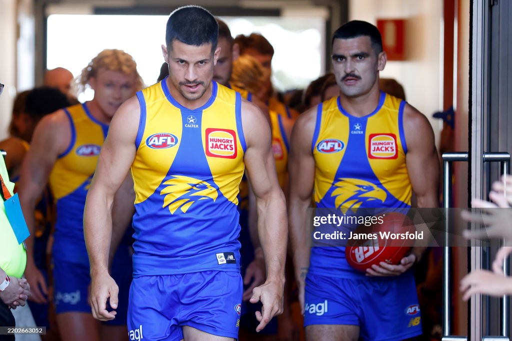 2025 AAMI Community Series - West Coast v North Melbourne