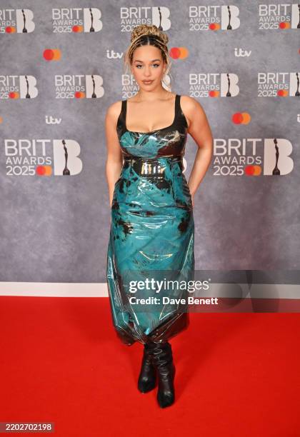 Jorja Smith arrives at The BRIT Awards 2025 at The InterContinental London O2 on March 1, 2025 in London, England.