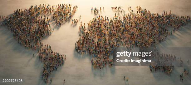 la comunidad mundial se reúne hacia la luz - comunicación global fotografías e imágenes de stock