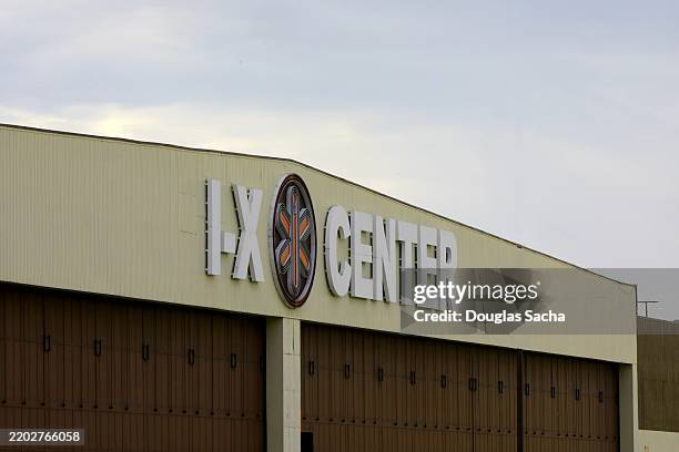 Ix Center 1,698 Cleveland Convention Center Stock Photos, High-Res Pictures, and ...