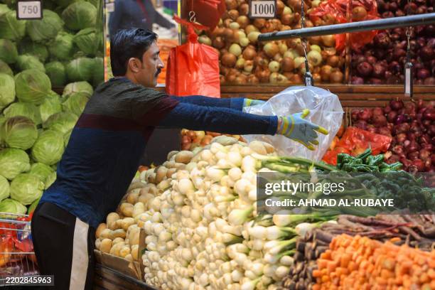 Karrada 1,431 Baghdad Karrada Photos Stock Photos, High-Res Pictures, and ...