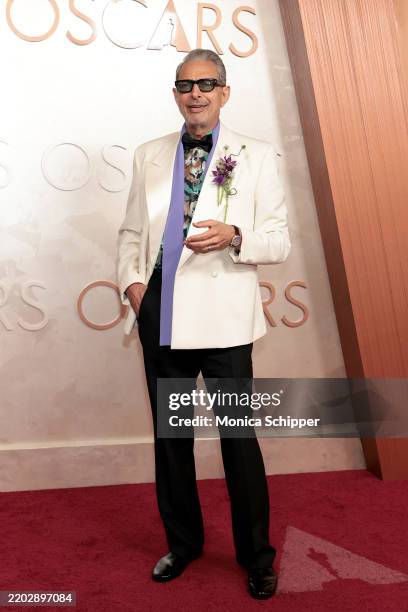 Jeff Goldblum attends the 97th Annual Oscars at Dolby Theatre on March 02, 2025 in Hollywood, California.