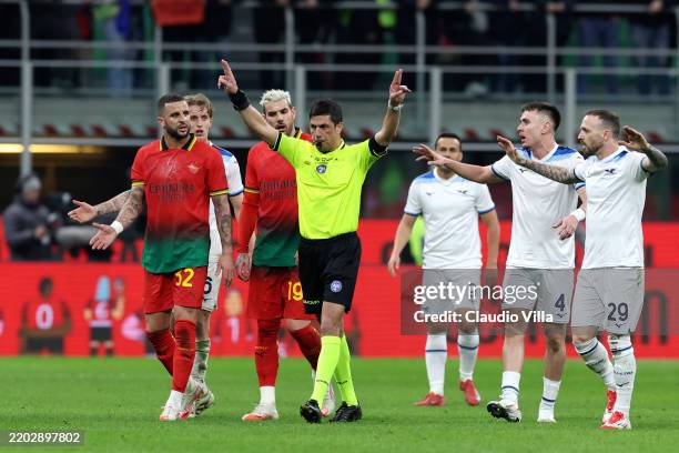The referee Gianluca Manganiello award a penalty for SS Lazio after consulting the VAR during the Serie A match between AC Milan and SS Lazio at...