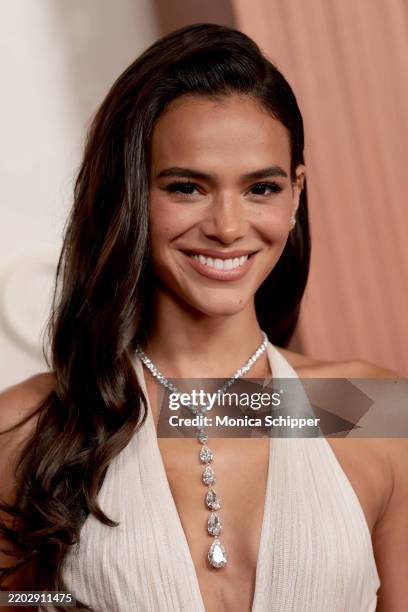 Bruna Marquezine attends the 97th Annual Oscars at Dolby Theatre on March 02, 2025 in Hollywood, California.
