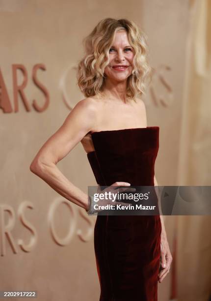 Meg Ryan attends the 97th Annual Oscars at Dolby Theatre on March 02, 2025 in Hollywood, California.