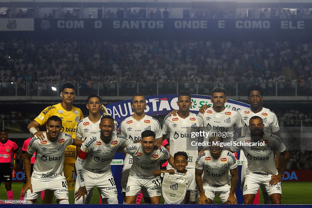 Santos v Bragantino - Campeonato Paulista 2025