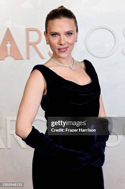Scarlett Johansson attends the 96th Annual Academy Awards at Dolby Theatre on March 02, 2025 in Hollywood, California.