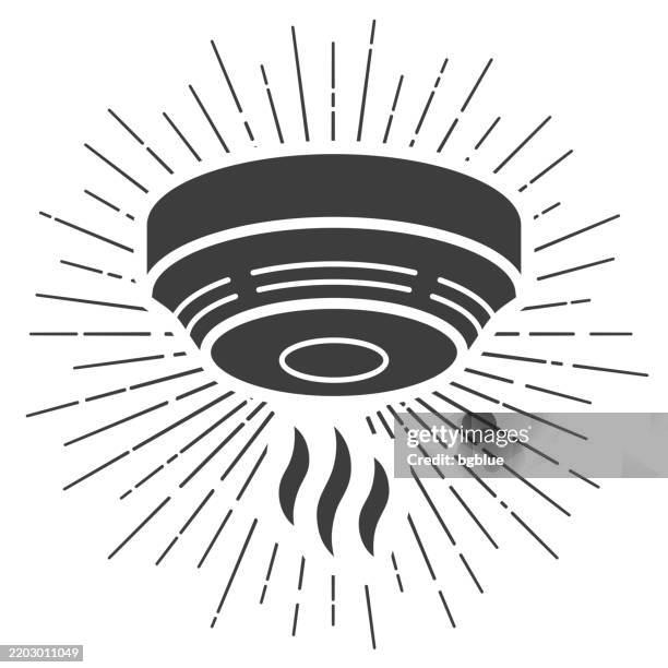ilustraciones, imágenes clip art, dibujos animados e iconos de stock de detector de humo. icono con rayos de sol sobre fondo blanco - smoke-detector-with-smoke