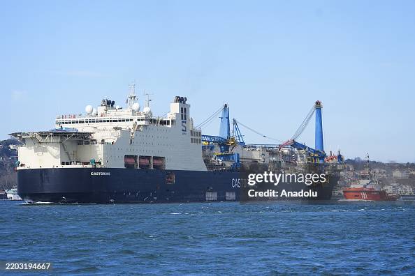 Castrone Ship Bahama-flagged Castorone pipe-laying vessel traveling from the Black ...
