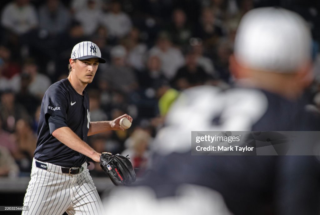 Pittsburgh Pirates v New York Yankees