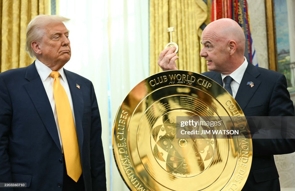 TOPSHOT-US-POLITICS-TRUMP-WORLD CUP