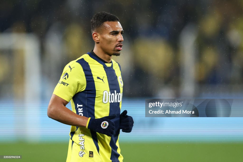 Fenerbahce v Antalyaspor - Turkish Super League