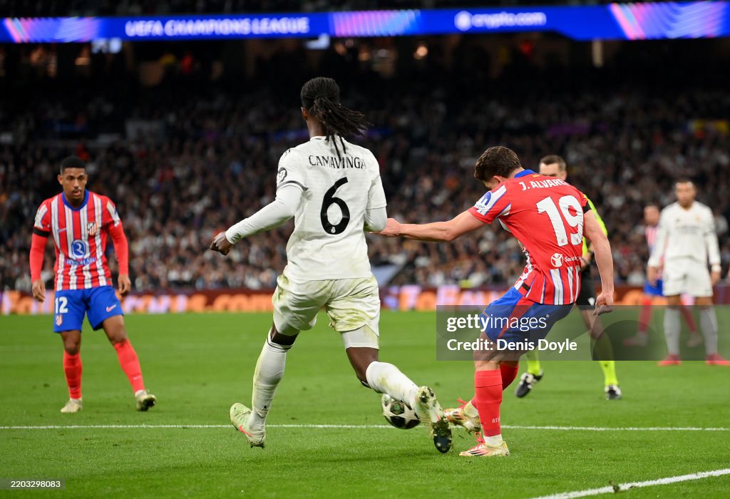 Real Madrid C.F. v Atletico de Madrid - UEFA Champions League 2024/25 Round of 16 First Leg