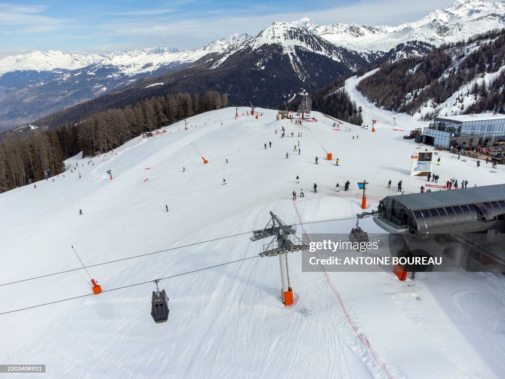 FRANCE-ALPS-MOUNTAIN-SKI-SKIING-STATION-LA-PLAGNE-SNOW