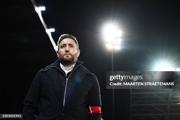 Lommel's head coach Lee Johnson pictured during a soccer match between Zulte Waregem and Lommel SK, in Waregem, on day 25 of the 2024-2025...