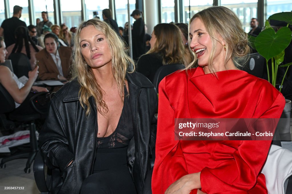 Stella McCartney: Front Row - Paris Fashion Week - Womenswear Fall/Winter 2025-2026