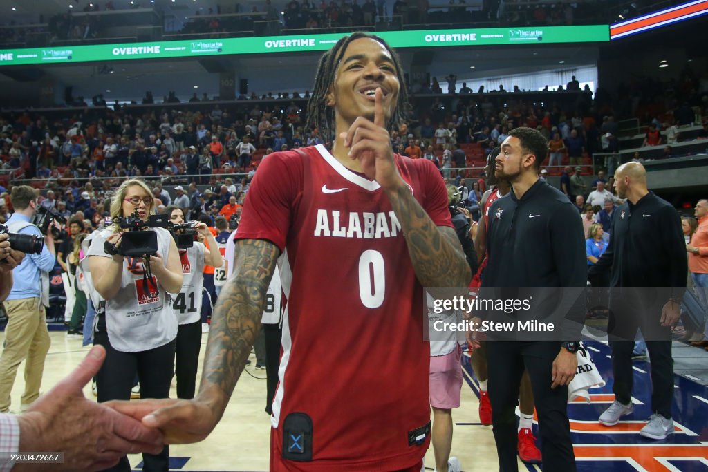 Alabama v Auburn