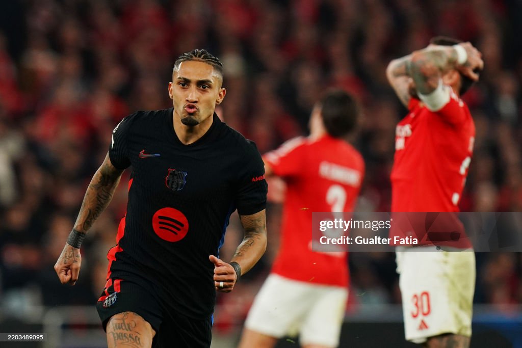 SL Benfica v FC Barcelona - UEFA Champions League 2024/25 Round of 16 First Leg