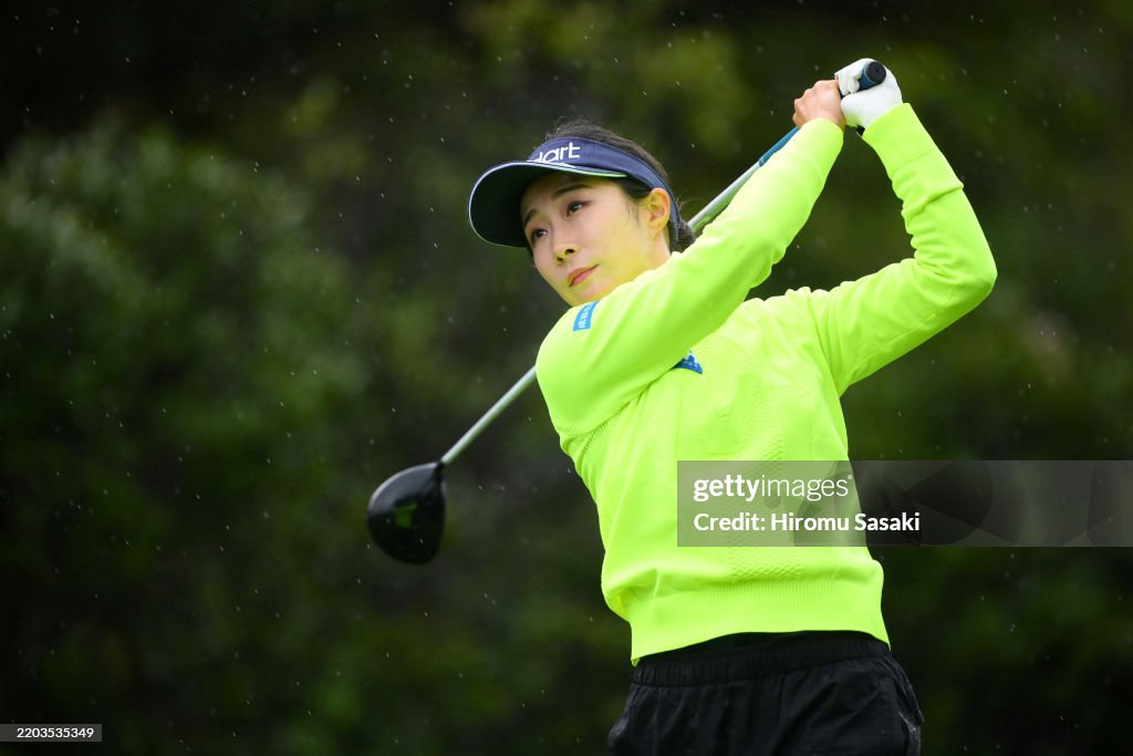 Daikin Orchid Ladies Golf Tournament - Round One