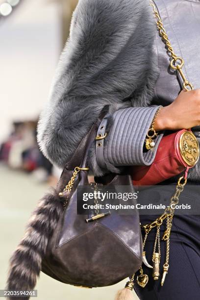 Model, bag detail, walks the runway during the Chloe Womenswear Fall/Winter 2025-2026 show as part of Paris Fashion at on March 06, 2025 in Paris,...