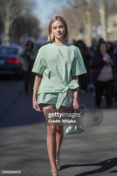 Emilia Silberg attends the Rabanne Womenswear Fall/Winter 2025-2026 show as part of Paris Fashion Week on March 06, 2025 in Paris, France.