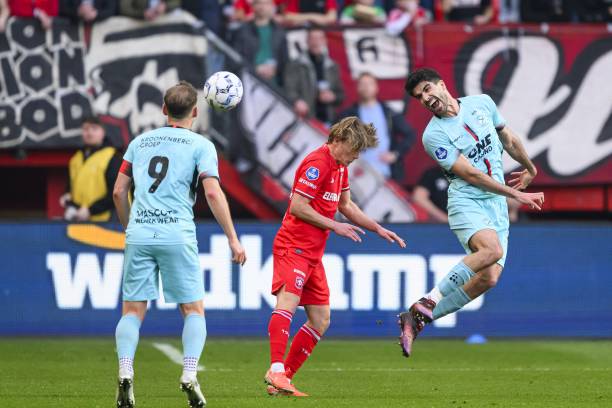 Thomas Robinet of Almere City FC, Sem Steijn of FC Twente, Ricardo Visus of Almere City FC during the Dutch Eredivisie match between FC Twente and...