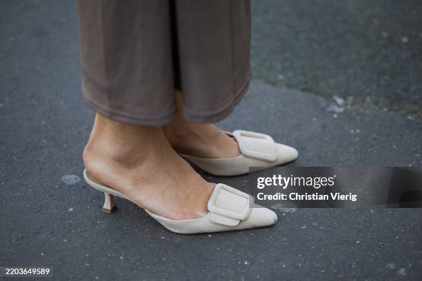 Lovisa Barkman wears white heels outside Cecilie Bahnsen during the Womenswear Fall/Winter 2025/2026 as part of Paris Fashion Week on March 05, 2025...