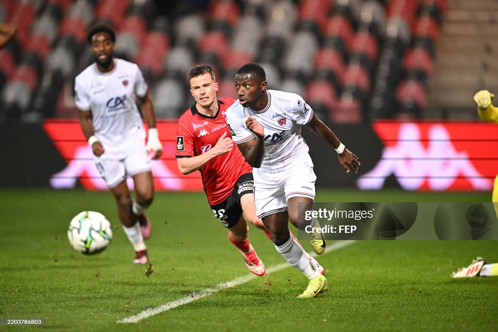 En Avant Guingamp v Clermont Foot 63 - Ligue 2 BKT 2024/2025