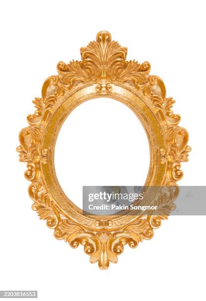 oval gold color picture frame vintage style isolated on white background, save clipping path. - barroco imagens e fotografias de stock