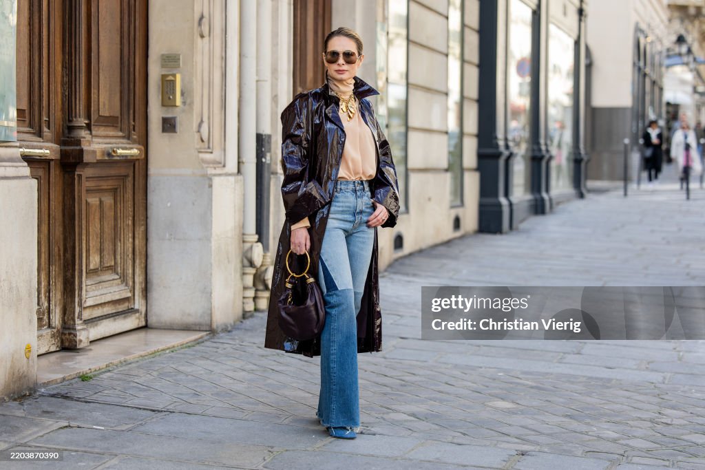Street Style - Paris Fashion Week - Womenswear Fall/Winter 2025/2026 - Day Five