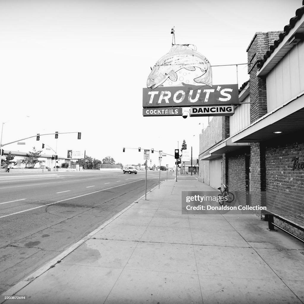 Trout's Nightclub In Bakersfield