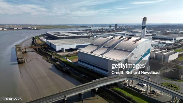 waste management facility - industrial district stock pictures, royalty-free photos & images
